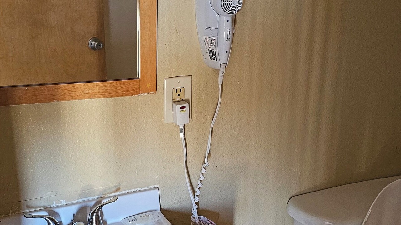 Photo of Bathroom in Fairmont City