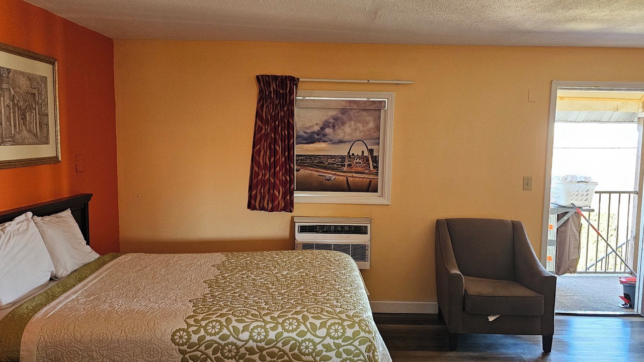 Photo of Bedroom in Fairmont City