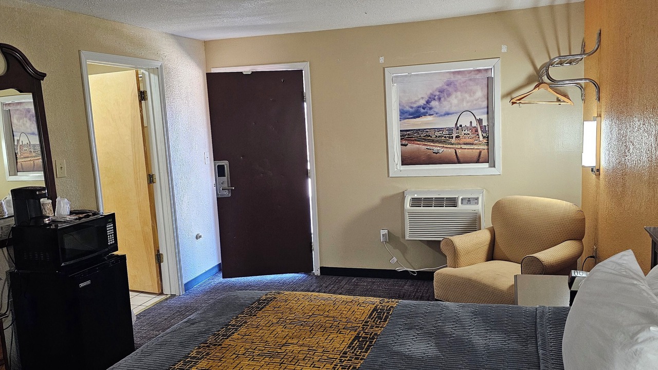 Photo of Bedroom in Fairmont City