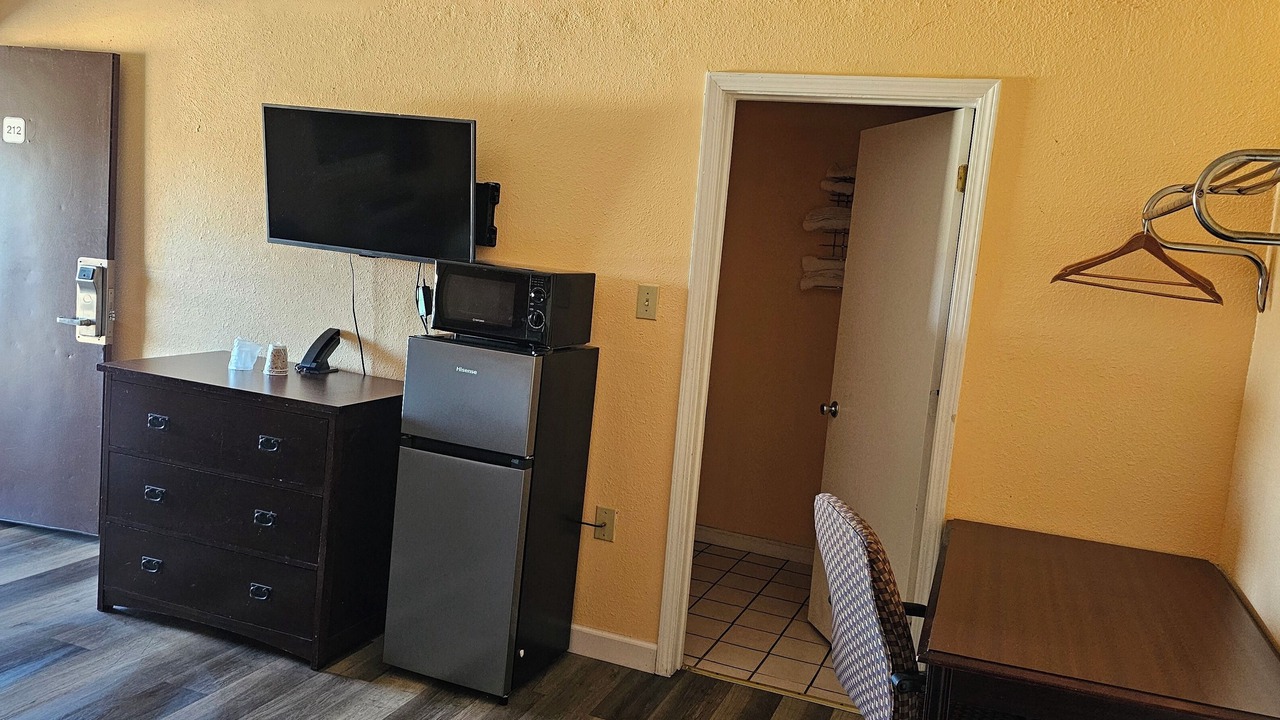 Photo of Bedroom in Fairmont City