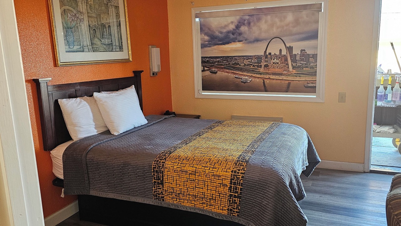 Photo of Bedroom in Fairmont City