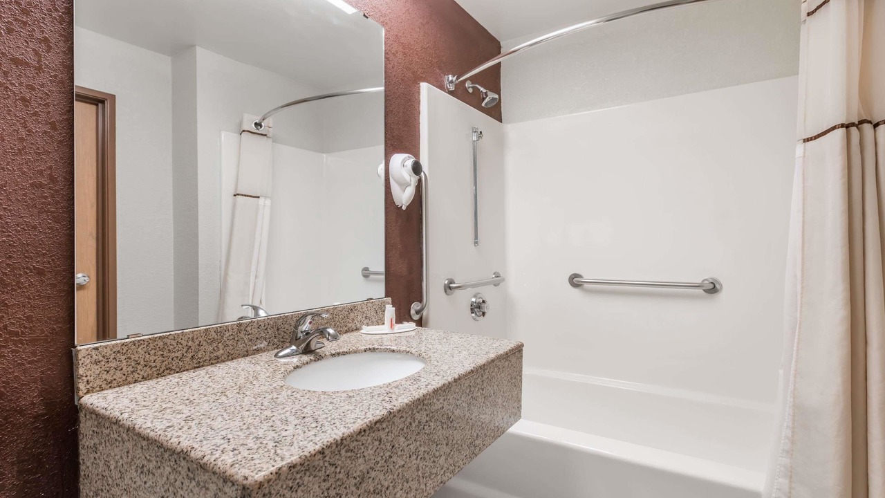 Photo of Bathroom in Casey