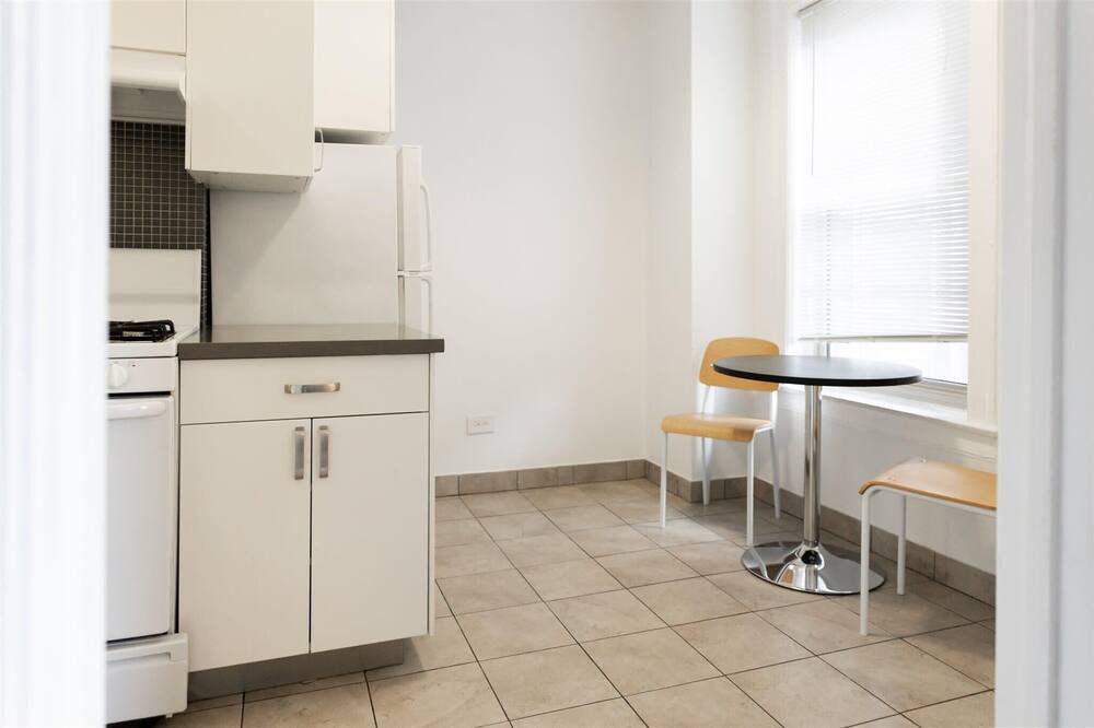 Photo of Kitchen in East Hyde Park