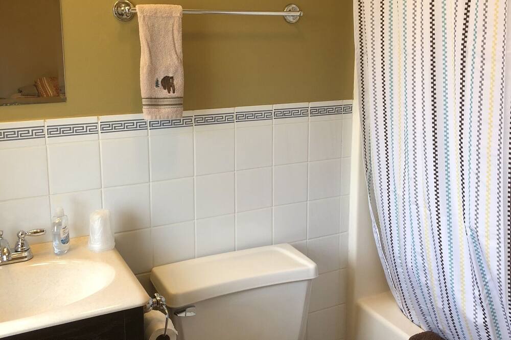 Photo of Bathroom in Ozark