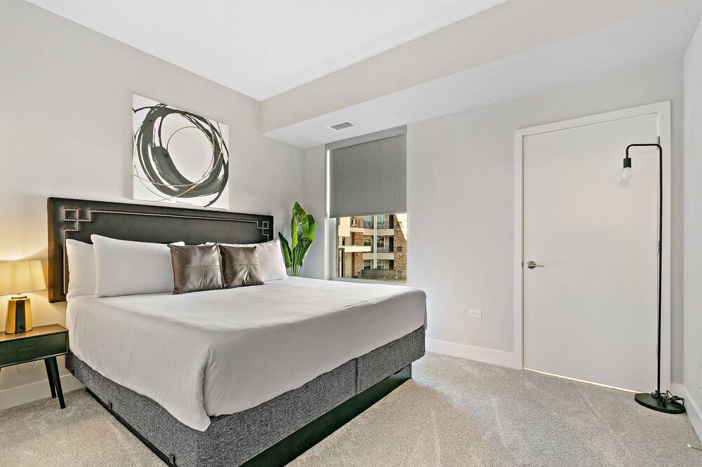Photo of Bedroom in Warrenville
