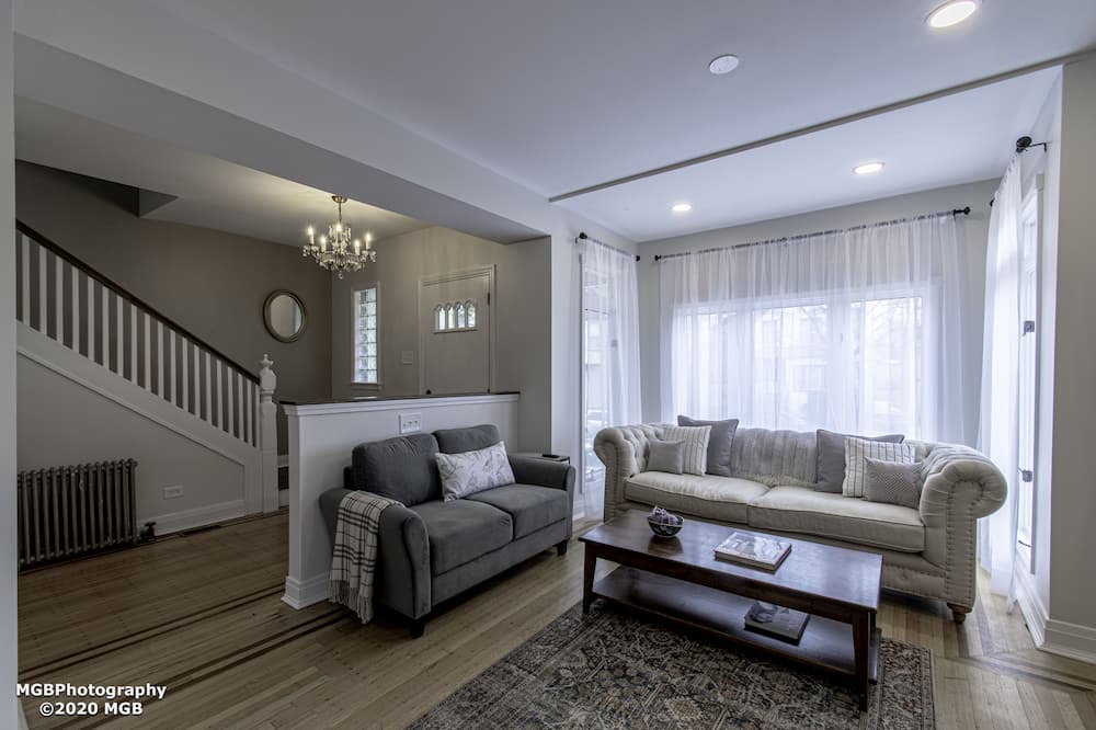 Photo of Livingroom in Mayfair