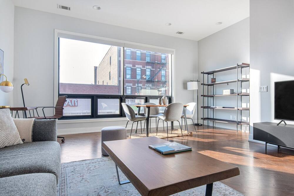Photo of Livingroom in Noble Square