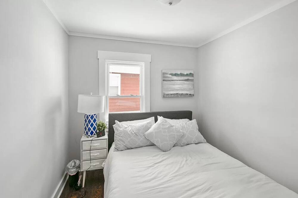 Photo of Bedroom in Long Lake