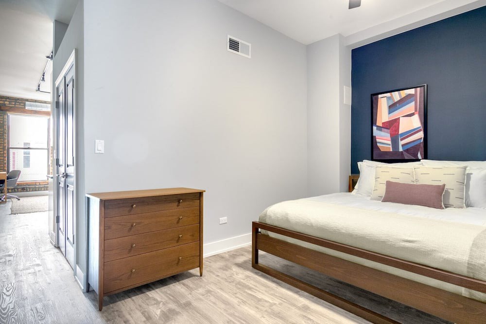 Photo of Bedroom in Wicker Park