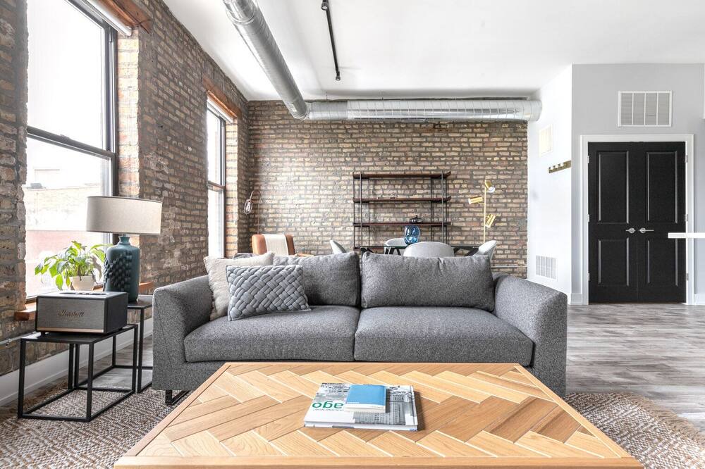Photo of Livingroom in Wicker Park