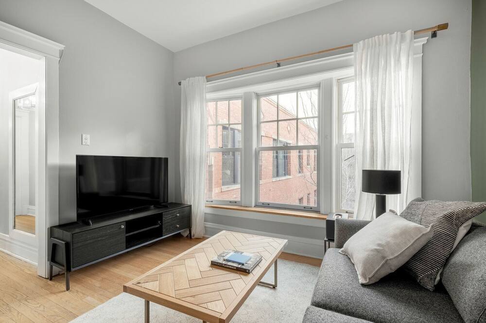 Photo of Livingroom in Park West