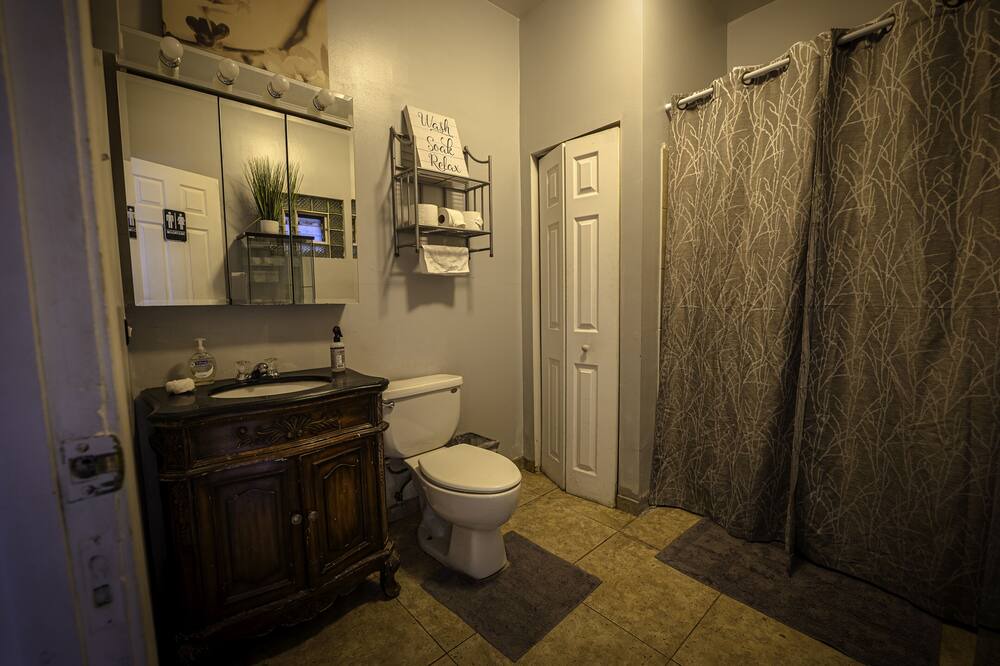Photo of Bathroom in Pulaski Park