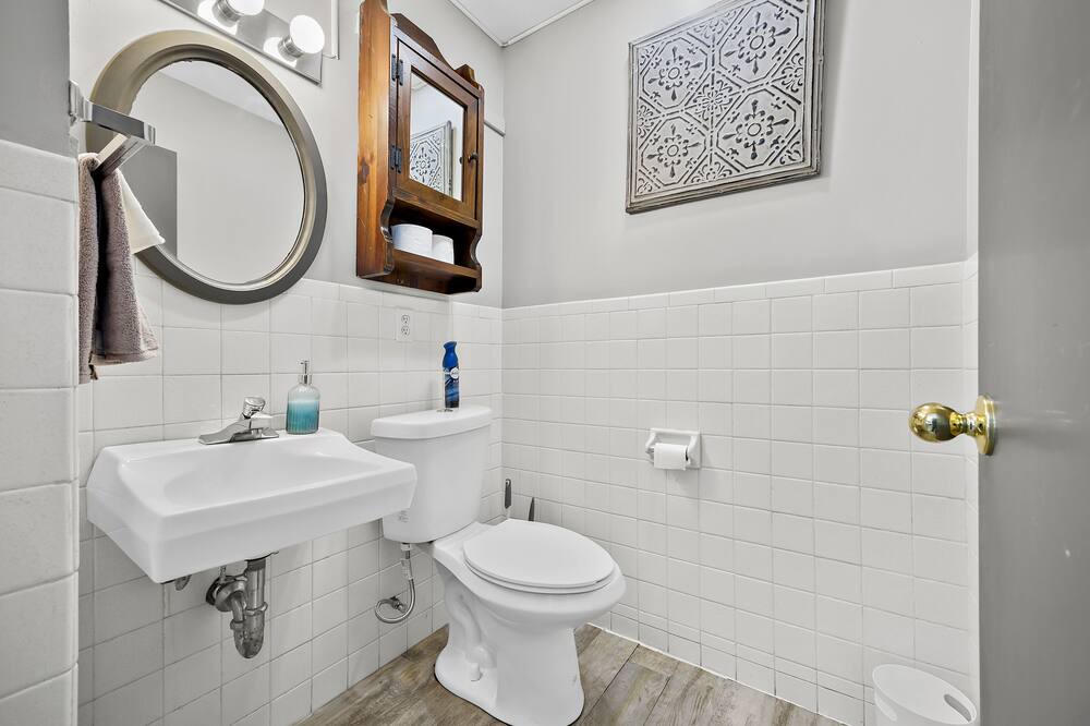 Photo of Bathroom in Montgomery