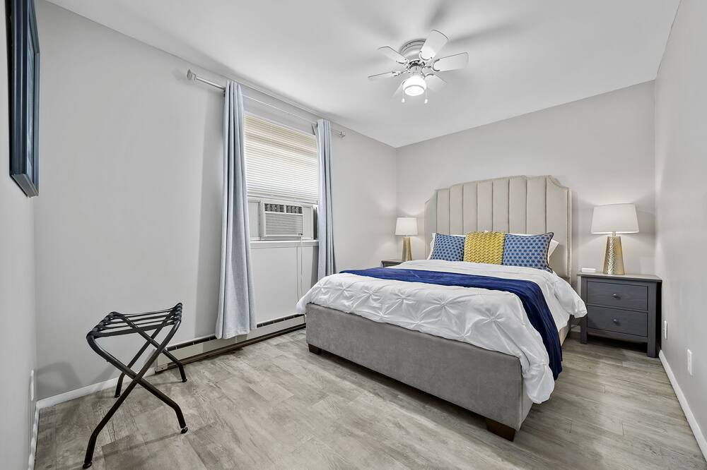 Photo of Bedroom in Montgomery