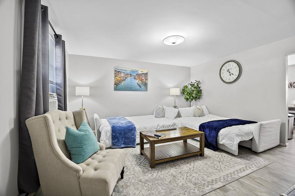 Photo of Bedroom in Montgomery