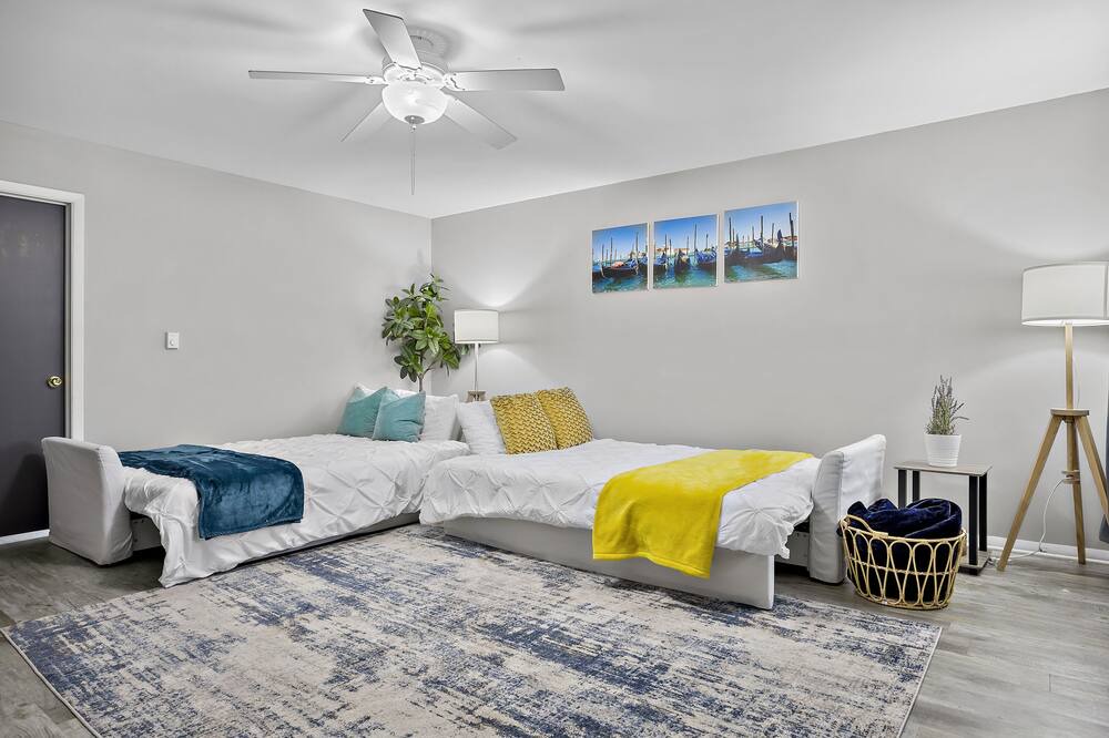 Photo of Bedroom in Montgomery