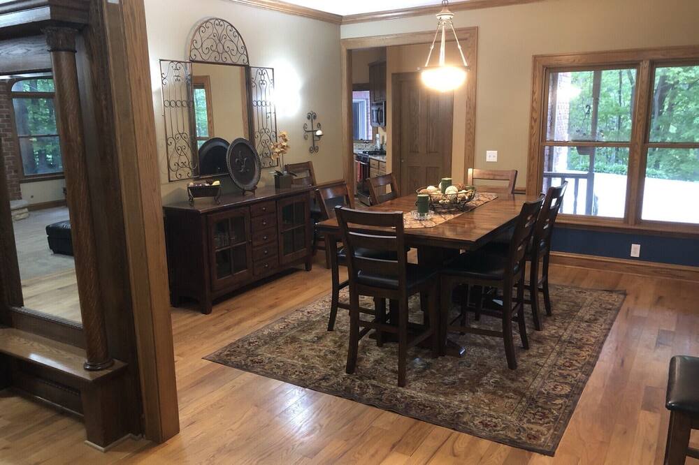 Photo of Livingroom in Newark
