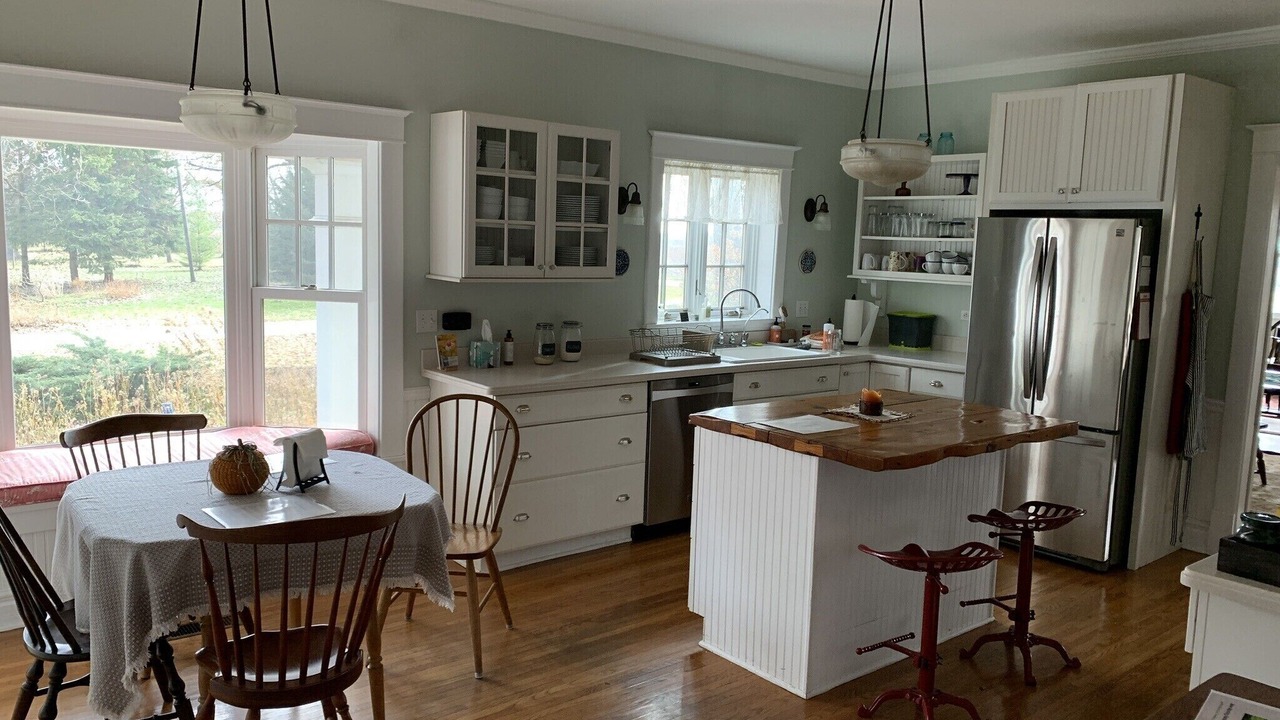 Photo of Kitchen in Plato Center