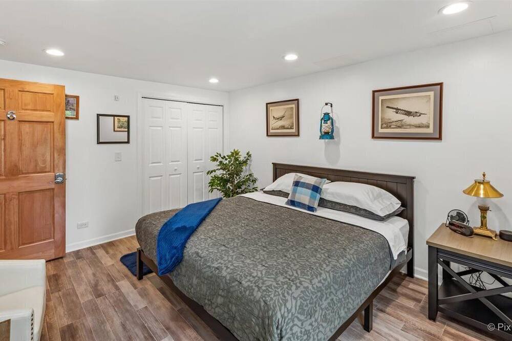 Photo of Bedroom in Plato Center