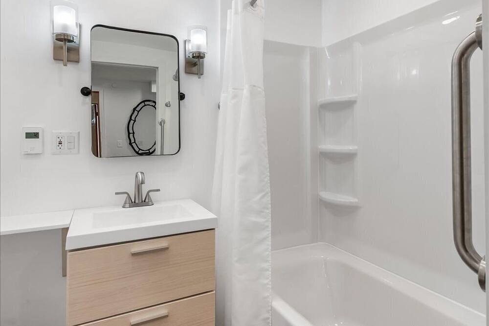 Photo of Bathroom in Plato Center