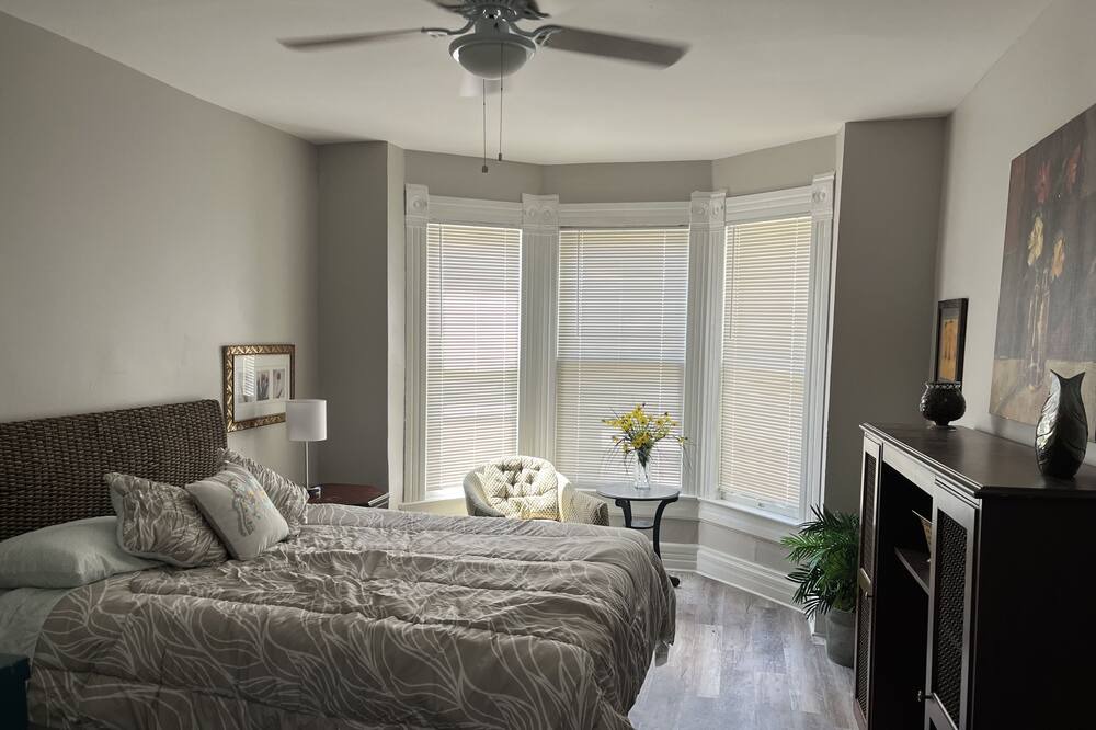 Photo of Bedroom in Canton