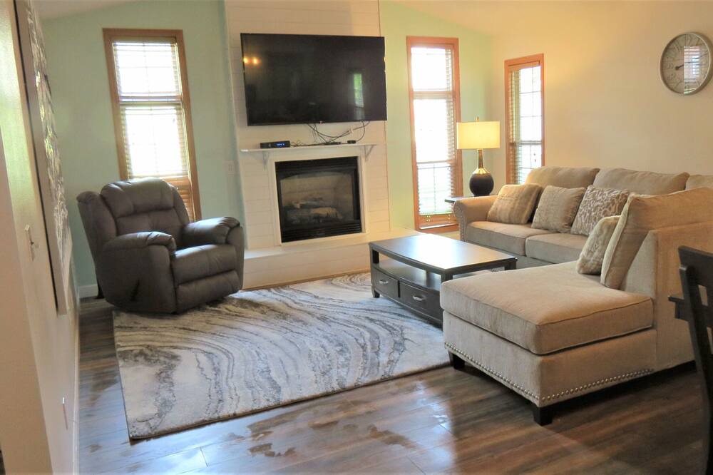Photo of Livingroom in Savanna