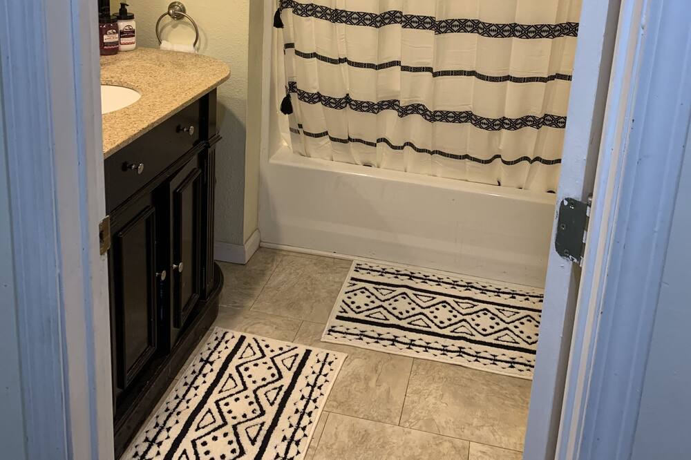 Photo of Bathroom in Hamilton