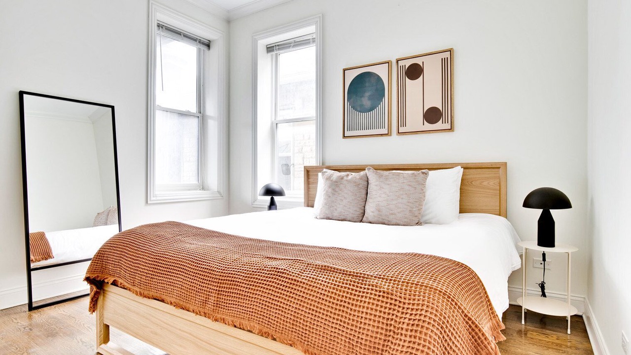 Photo of Bedroom in Noble Square