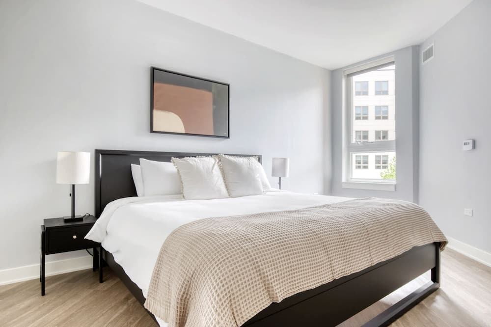 Photo of Bedroom in Arlington Heights