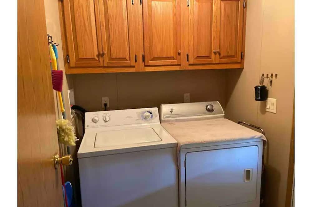 Photo of Bedroom in Benton