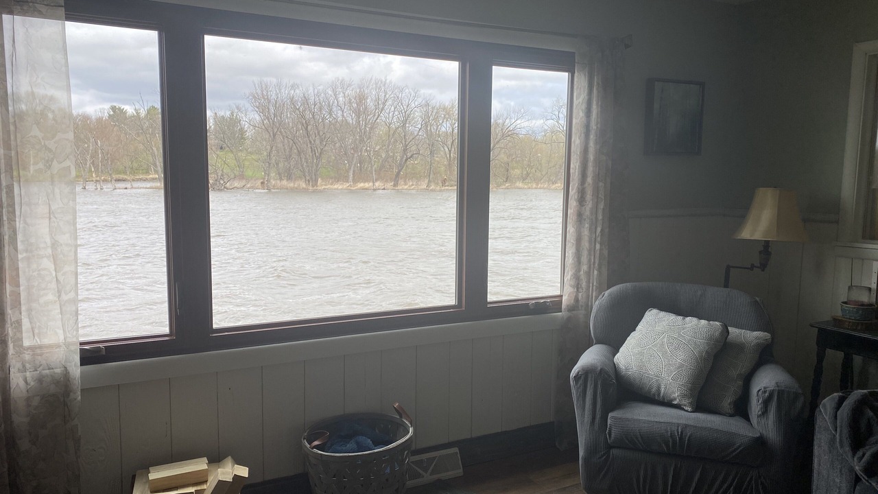 Photo of Livingroom in Holcomb