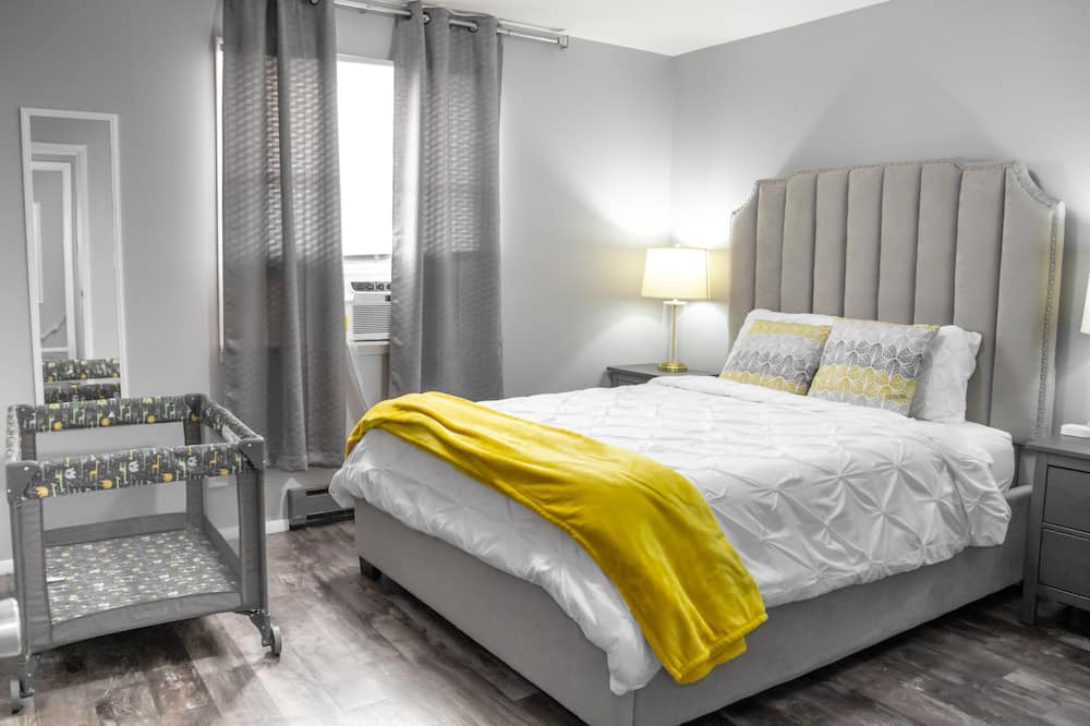 Photo of Bedroom in Montgomery