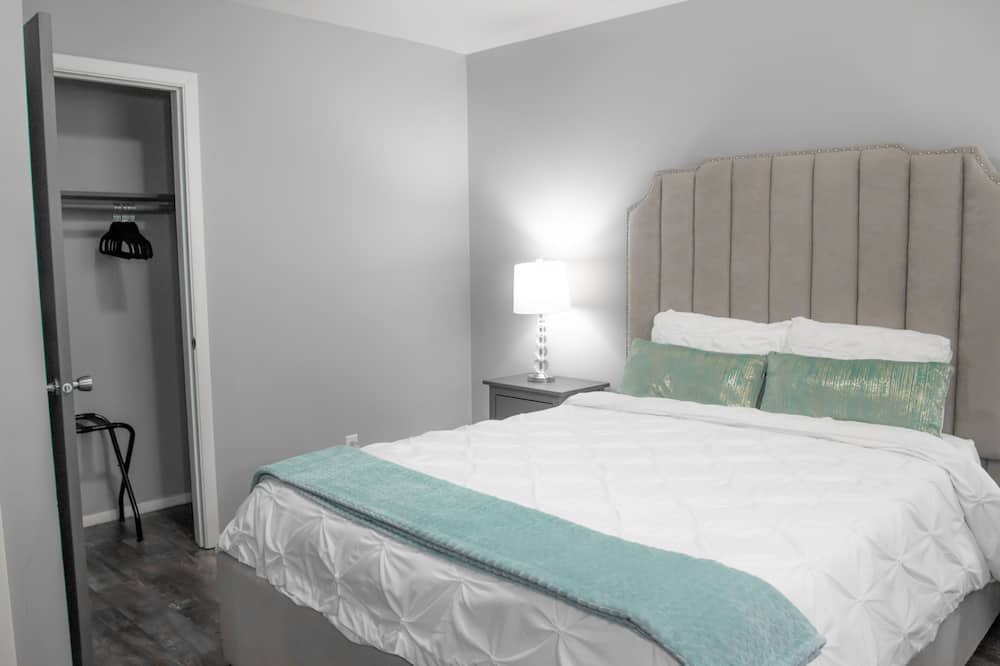 Photo of Bedroom in Montgomery