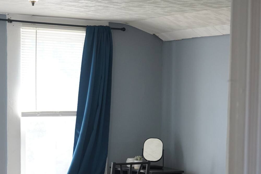 Photo of Bedroom in Aurora
