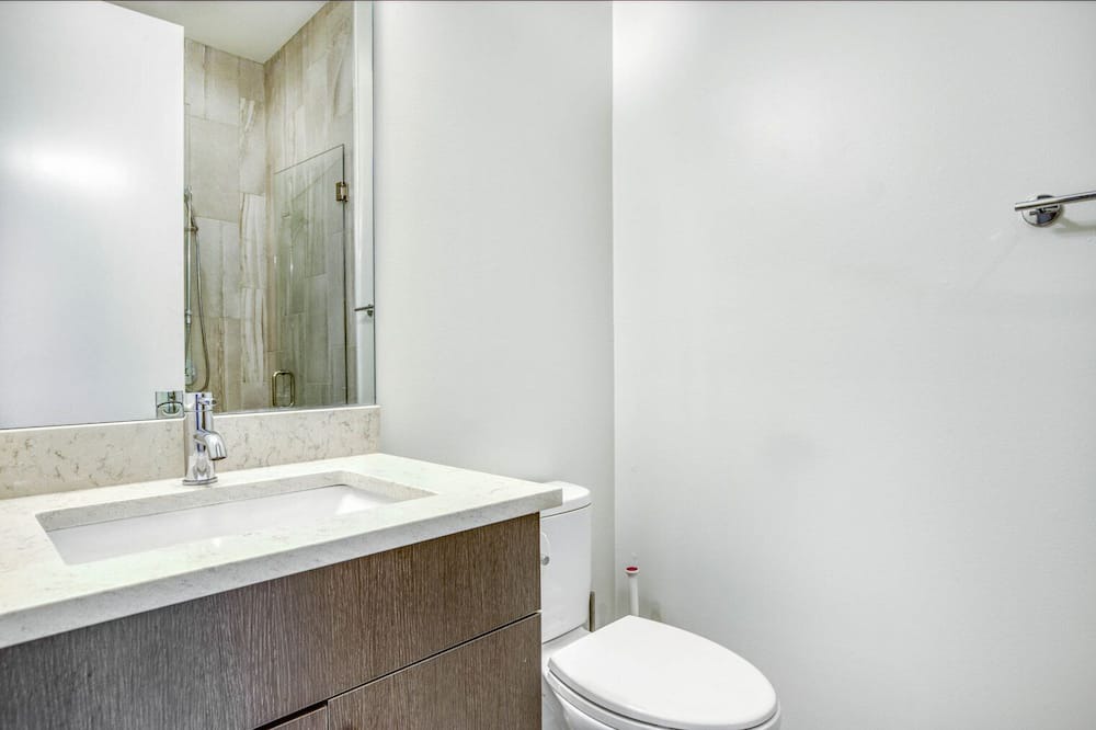 Photo of Bathroom in Wicker Park