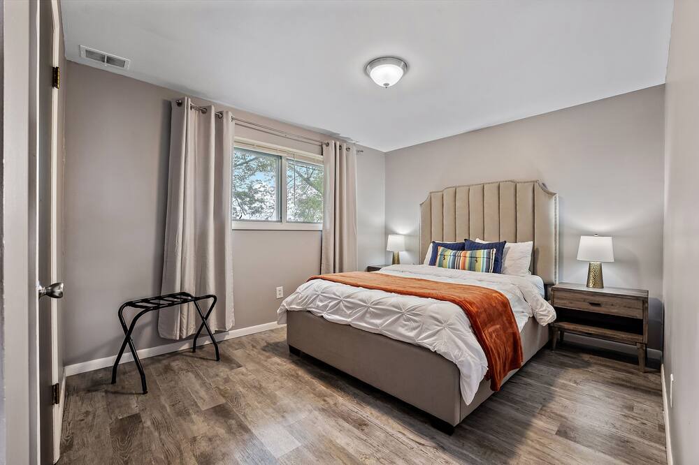 Photo of Bedroom in Aurora