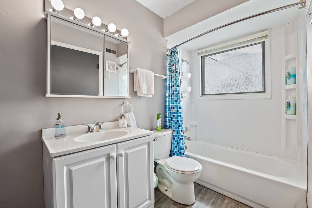 Photo of Bathroom in Aurora