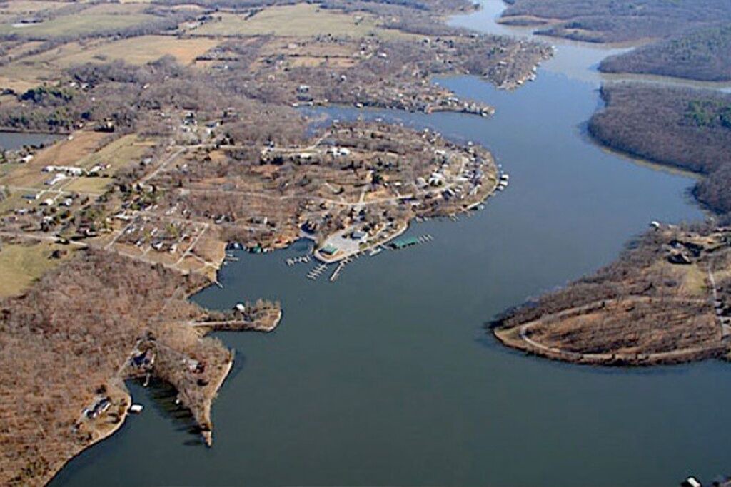 Photo of Others in Ozark