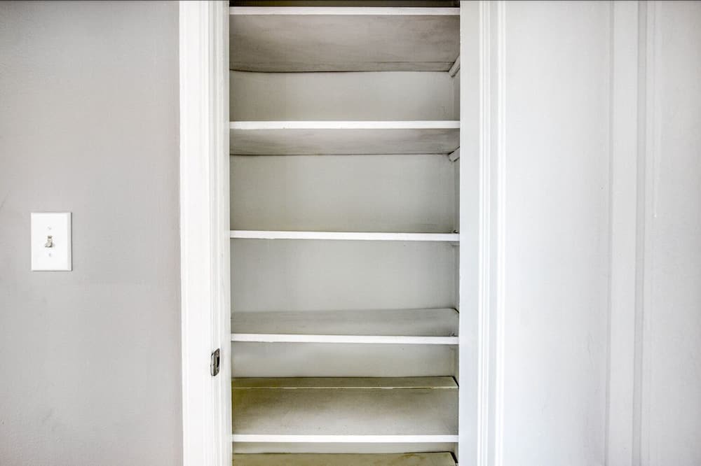 Photo of Bedroom in Evanston