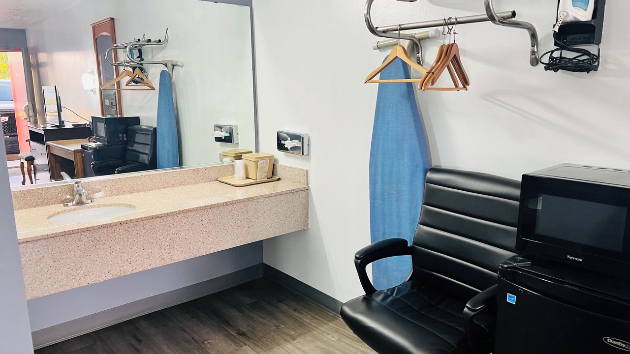 Photo of Bathroom in Marshall