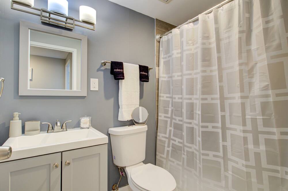 Photo of Bathroom in Springfield