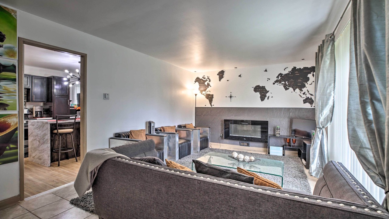 Photo of Livingroom in Sauk Village