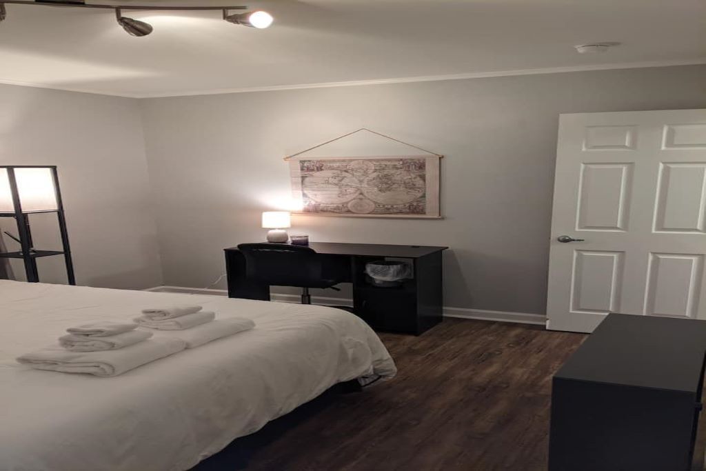 Photo of Bedroom in Homewood
