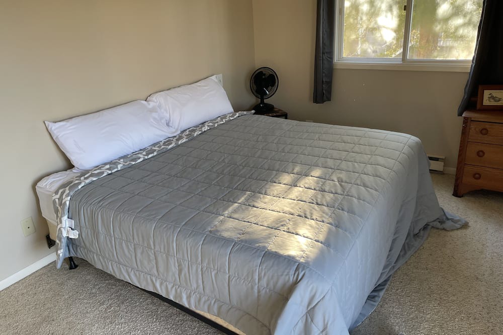 Photo of Bedroom in Goreville
