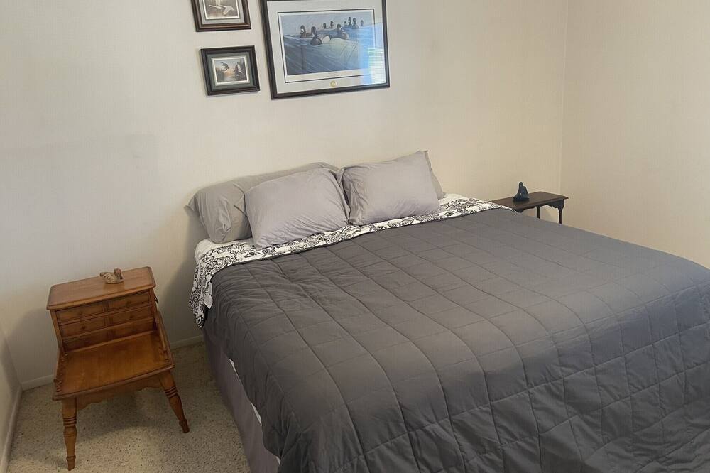Photo of Bedroom in Goreville