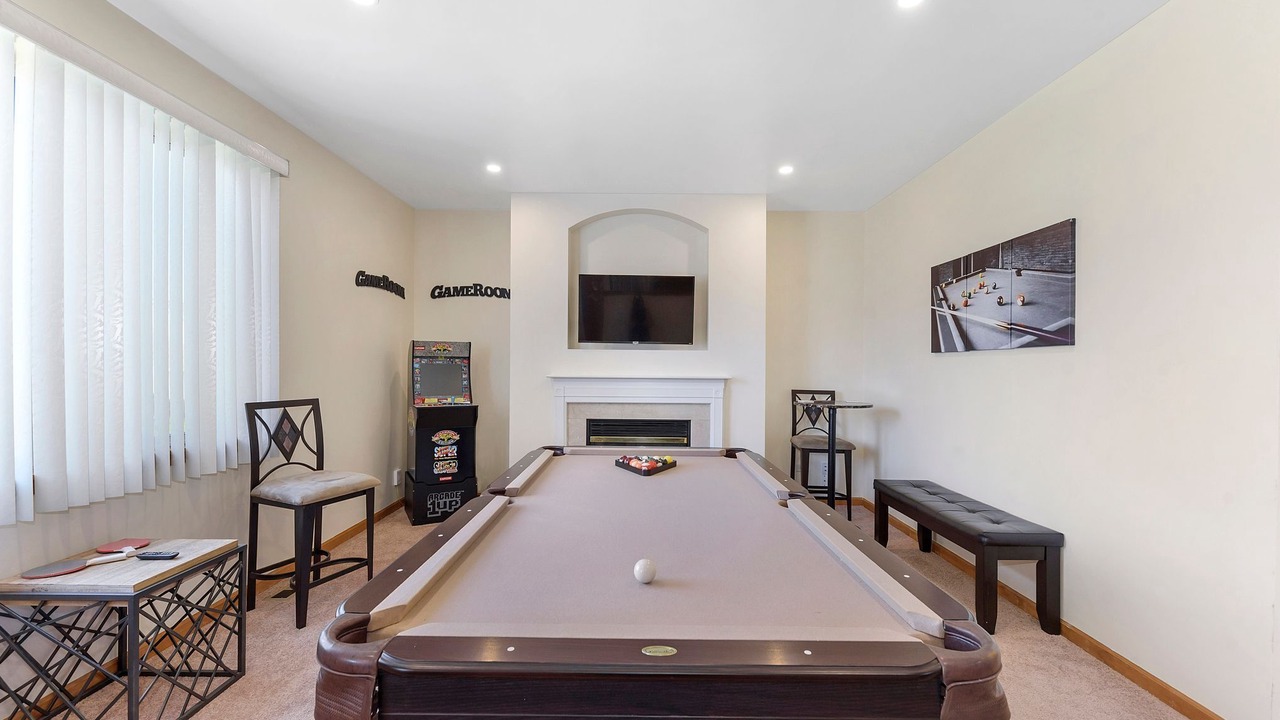 Photo of Bedroom in Romeoville
