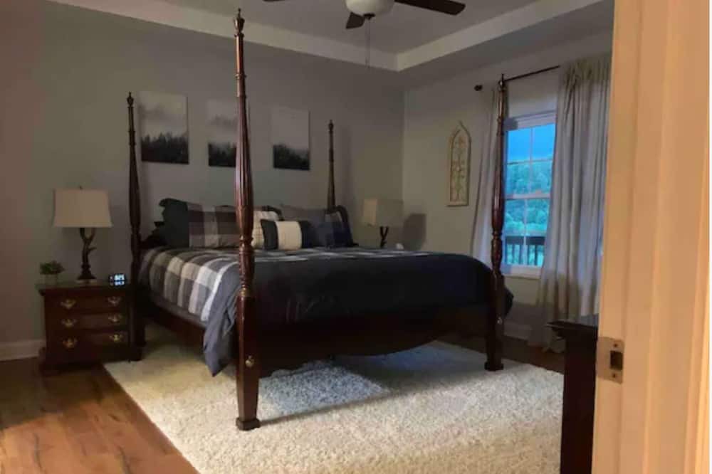 Photo of Bedroom in Renault
