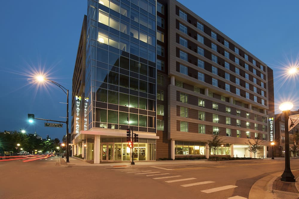 Photo of Outdoor in Champaign