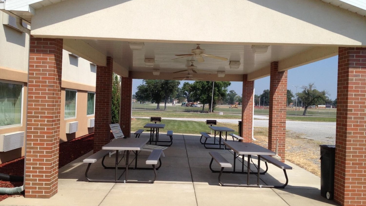 Photo of Patio Balcony in Du Quoin
