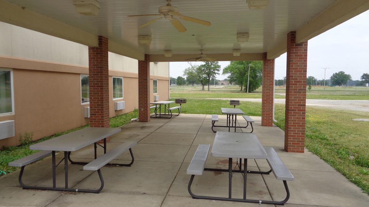 Photo of Patio Balcony in Du Quoin